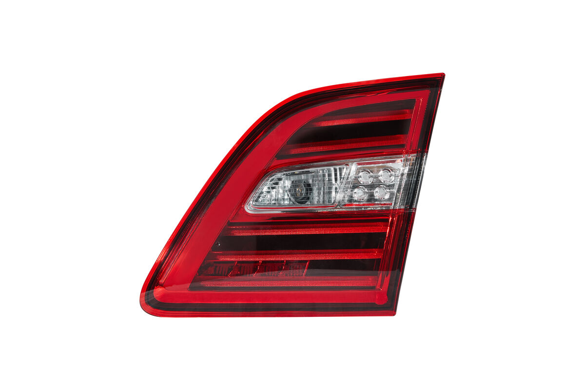 VALEO 048717 Tail Light Assembly Right for MERCEDES-BENZ